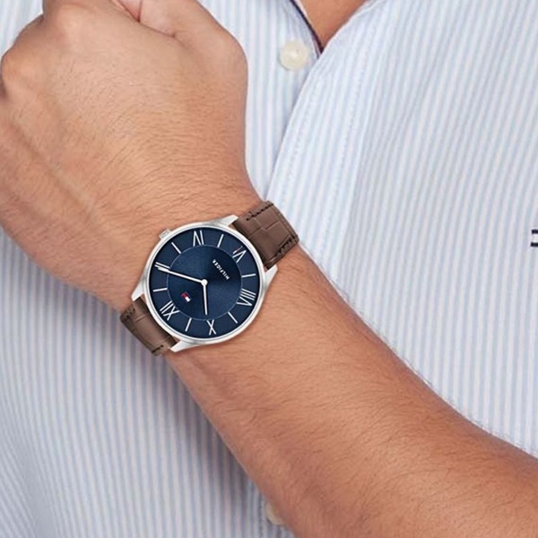 Tommy Hilfiger часовник