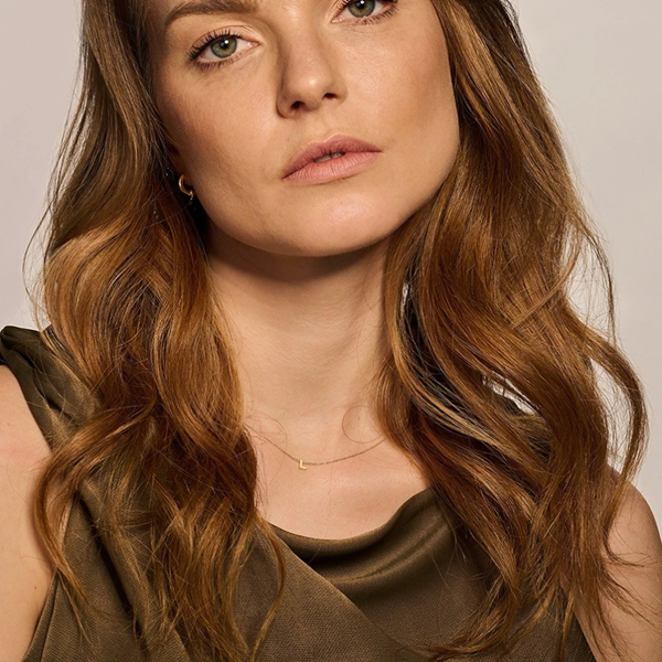 Blush Колие 14k, Буква L