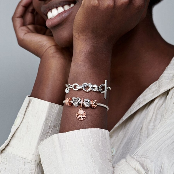 Pandora Гривна Изкуството да бъдеш Жена