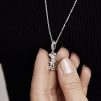 Disney x Pandora Талисман висулка 90 години Мики