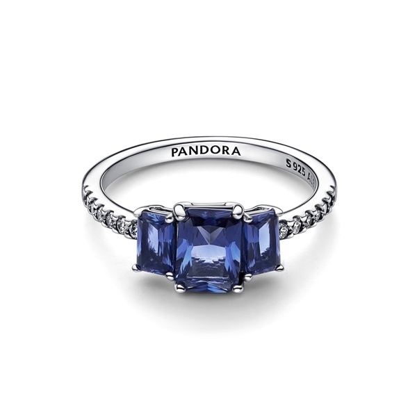 Pandora Пръстен Кралица