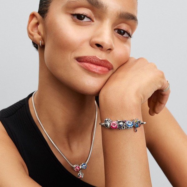 Disney x Pandora Талисман Завършване 2025