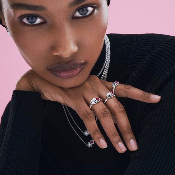 Pandora Колие Нежна красота