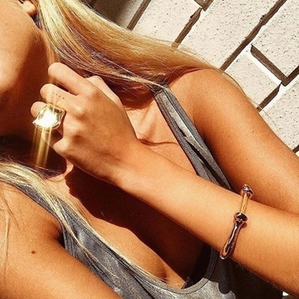 UNOde50 Гривна Shackled