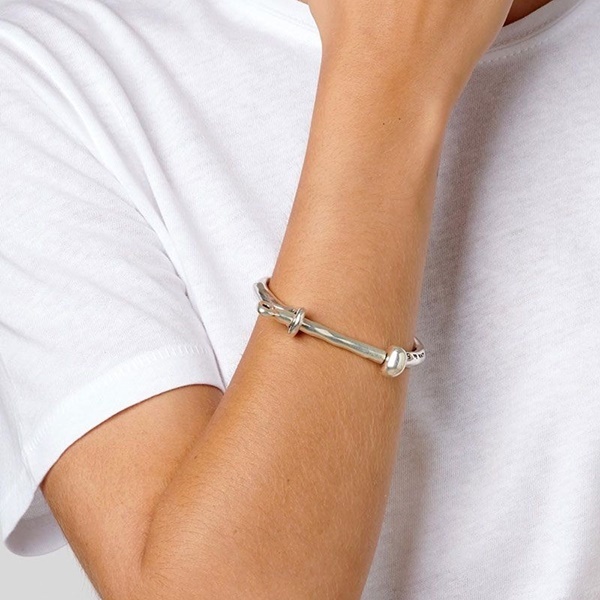 UNOde50 Гривна Shackled